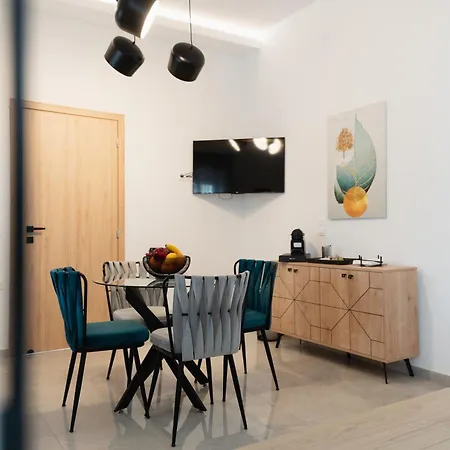 Casa Moderna *